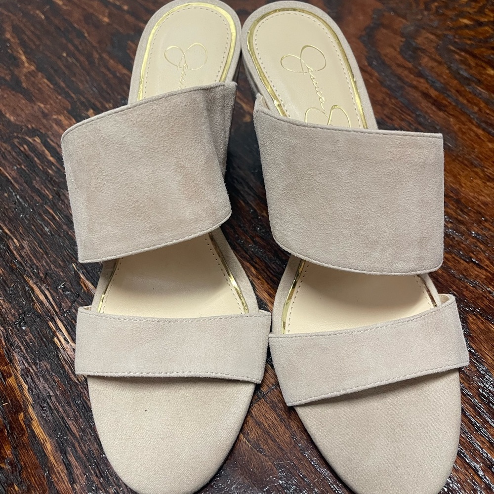 Cream Jessica Simpson sandals! Gently used!
